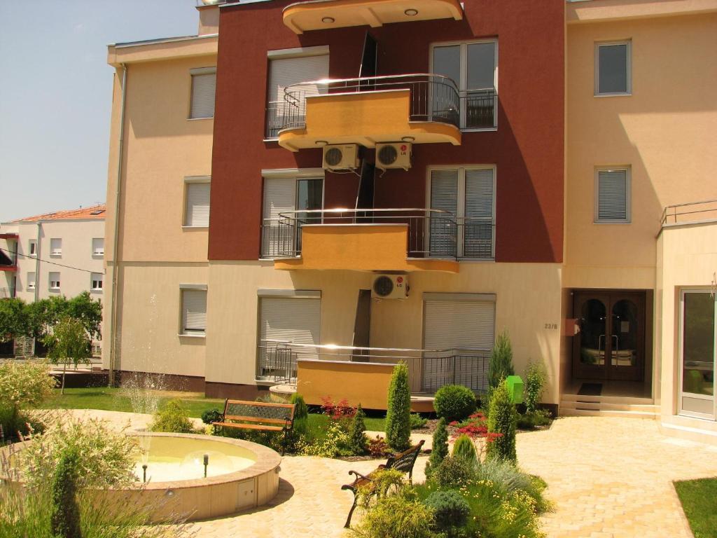 Apartments Raj Врнячка-Баня Екстер'єр фото